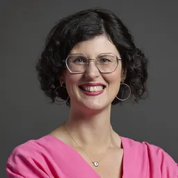 Portrait of Layla Moran