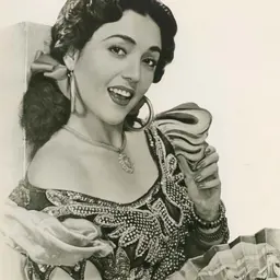 Portrait of Amanda del Llano