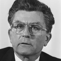 Portrait of Kees van Dijk