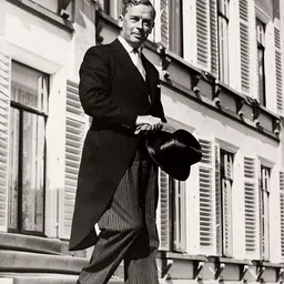 Portrait of Sim Visser
