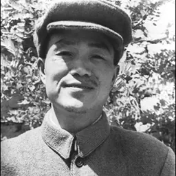 Portrait of Hu Qiaomu