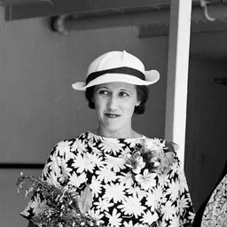 Portrait of Mabel Freer