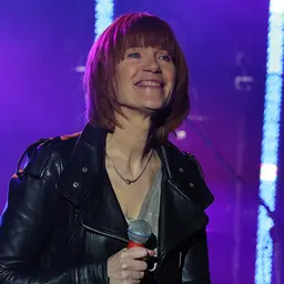 Portrait of Kiki Dee