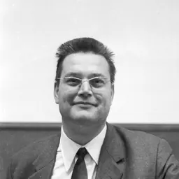 Portrait of Lars Clausen