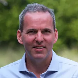 Portrait of Jonathan Kay