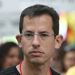Portrait of Hagai Elad