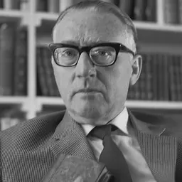 Portrait of Theun de Vries