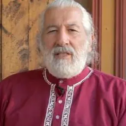 Portrait of Alfredo Sfeir-Younis