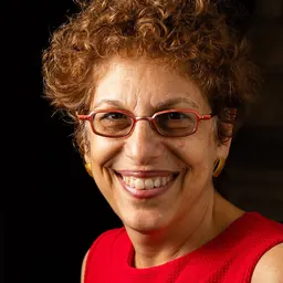 Portrait of Susan Chira