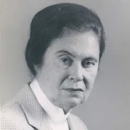 Portrait of Ora Namir