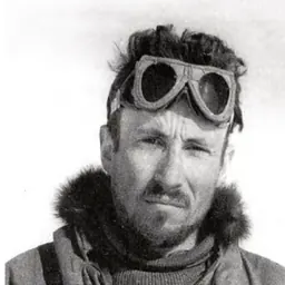 Portrait of Gustavo Giró Tapper