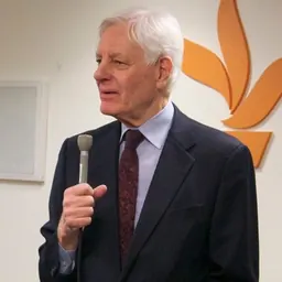Portrait of Kevin Klose