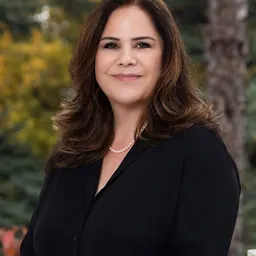 Portrait of Lisa Calderon