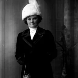Portrait of Erna Schøyen