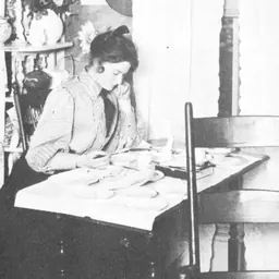 Portrait of Nina Lumbard