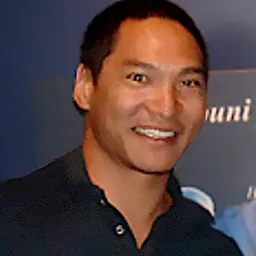 Portrait of Jason Scott Lee