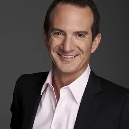 Portrait of David Bach