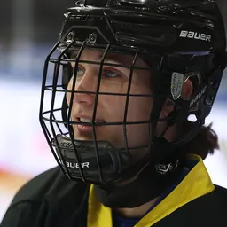 Portrait of Tara Schmitz