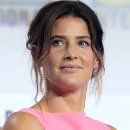 Portrait of Cobie Smulders
