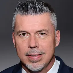Portrait of Gregg Kennard
