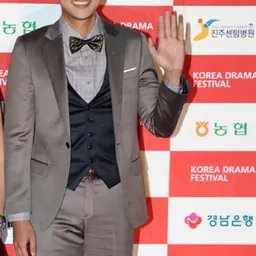 Portrait of Yeo Hyun-soo