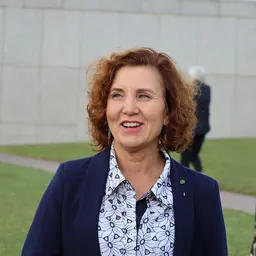 Portrait of Jodie Belyea