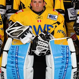 Portrait of Scott Langkow