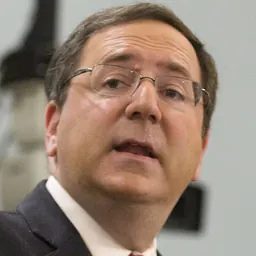 Portrait of David E. Sanger