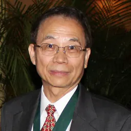 Portrait of Shin-Tson Wu