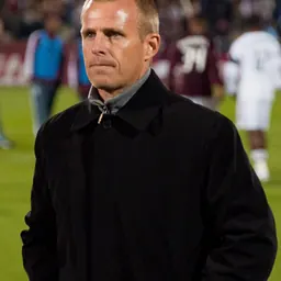 Portrait of Gary Smith