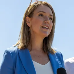 Portrait of Kellie Sloane
