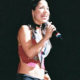 Portrait of Jennifer Peña