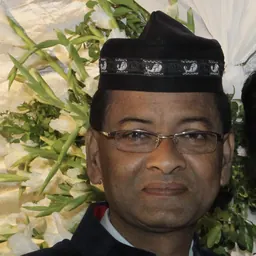 Portrait of Zakir Qureshi