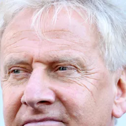 Portrait of Graham Russell