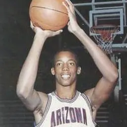 Portrait of Sean Elliott