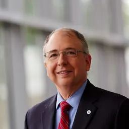 Portrait of Alex Molinaroli
