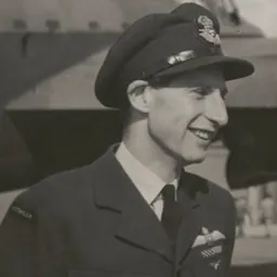 Portrait of Peter Isaacson