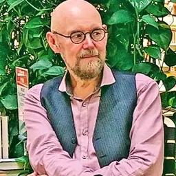 Portrait of Esko Valtaoja
