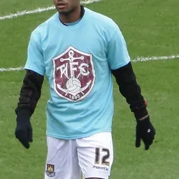 Portrait of Ricardo Vaz Tê