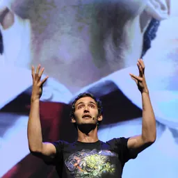 Portrait of Jason Silva