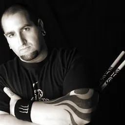 Portrait of Aaron Rossi