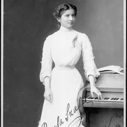 Portrait of Paula Szalit