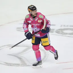 Portrait of Parker Tuomie