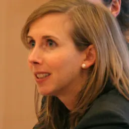 Portrait of Heidi Cullen