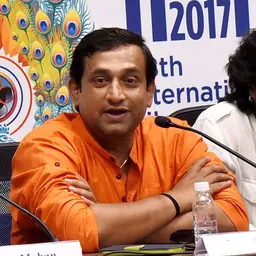 Portrait of Prasad Oak