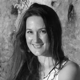 Portrait of Cecilia Lueza