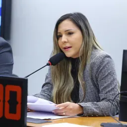Portrait of Andreia Siqueira