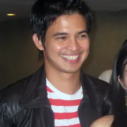 Portrait of Jason Abalos