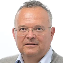 Portrait of Gerald Hauser
