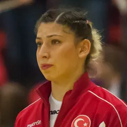 Portrait of Ceren Demirçelen